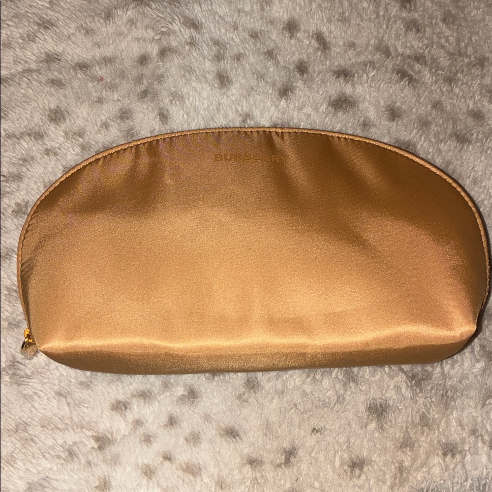 Burberry Tan Cosmetic Bag Set - Picture 5 of 8